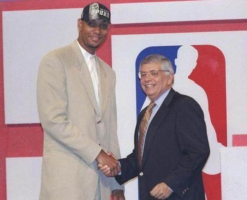 全队命中1 全队命中1