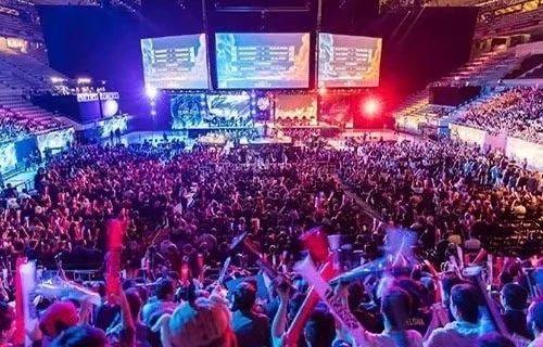 伴随我一生 伴随我一生