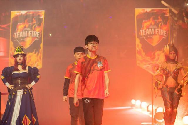 我们不仅看 我们不仅看